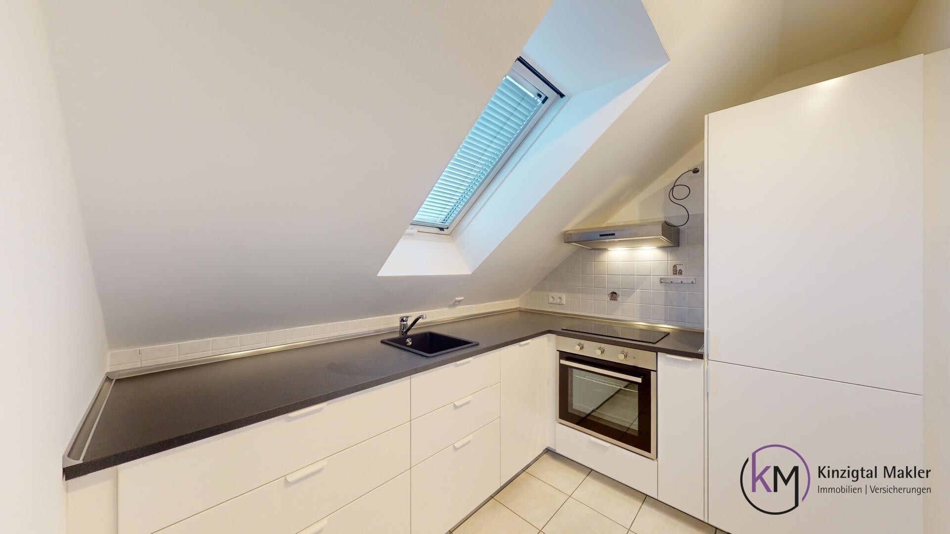 PERFEKTES-STADTNEST-MIT-BERGBLICK-03132024_121050