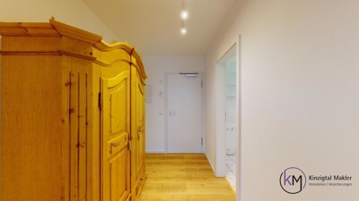 PERFEKTES-STADTNEST-MIT-BERGBLICK-03132024_121545