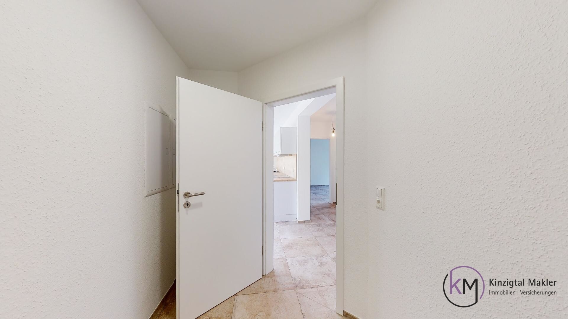 EXKLUSIVES-3-Zi-WOHLFUHL-ERLEBNIS-10092023_111229