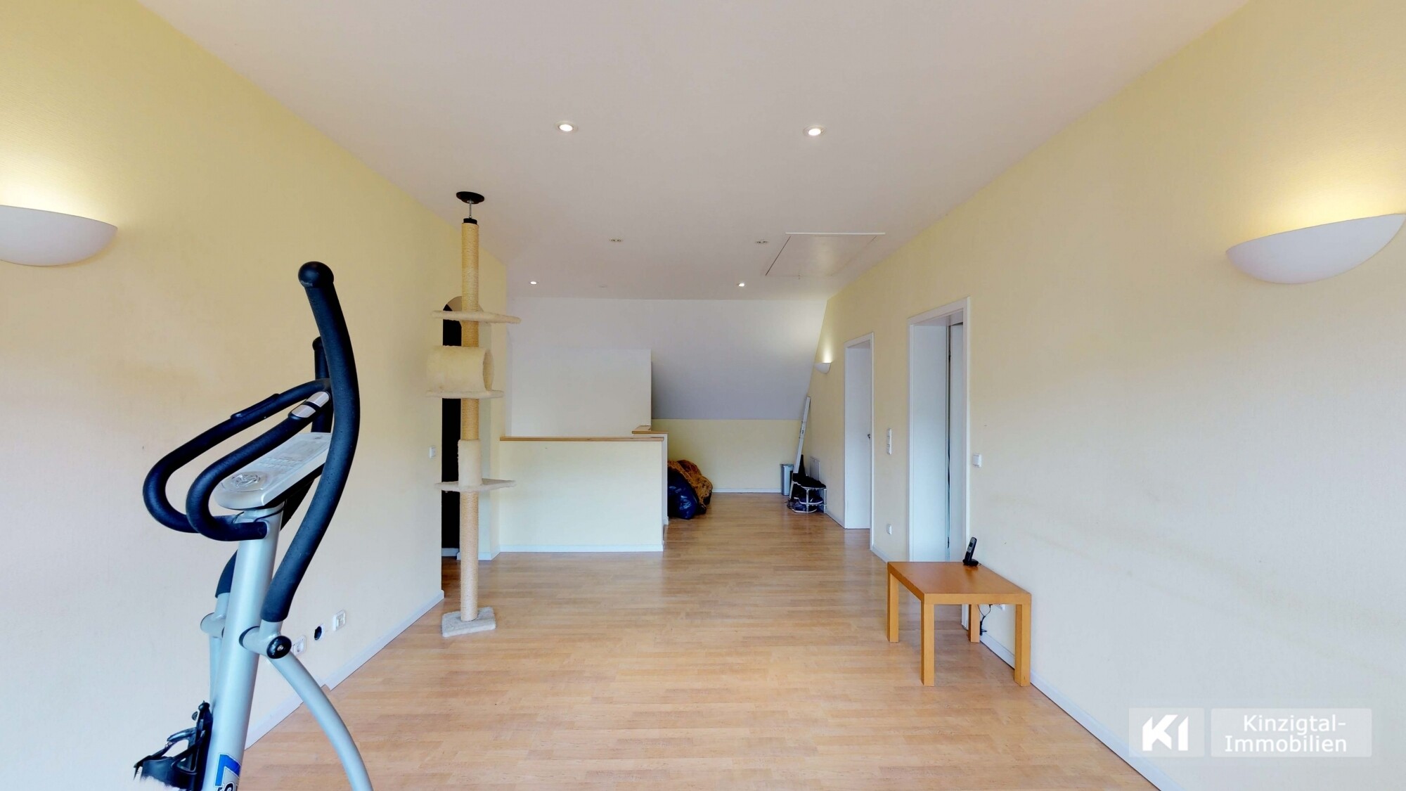 ... Wohnen im Obergeschoss