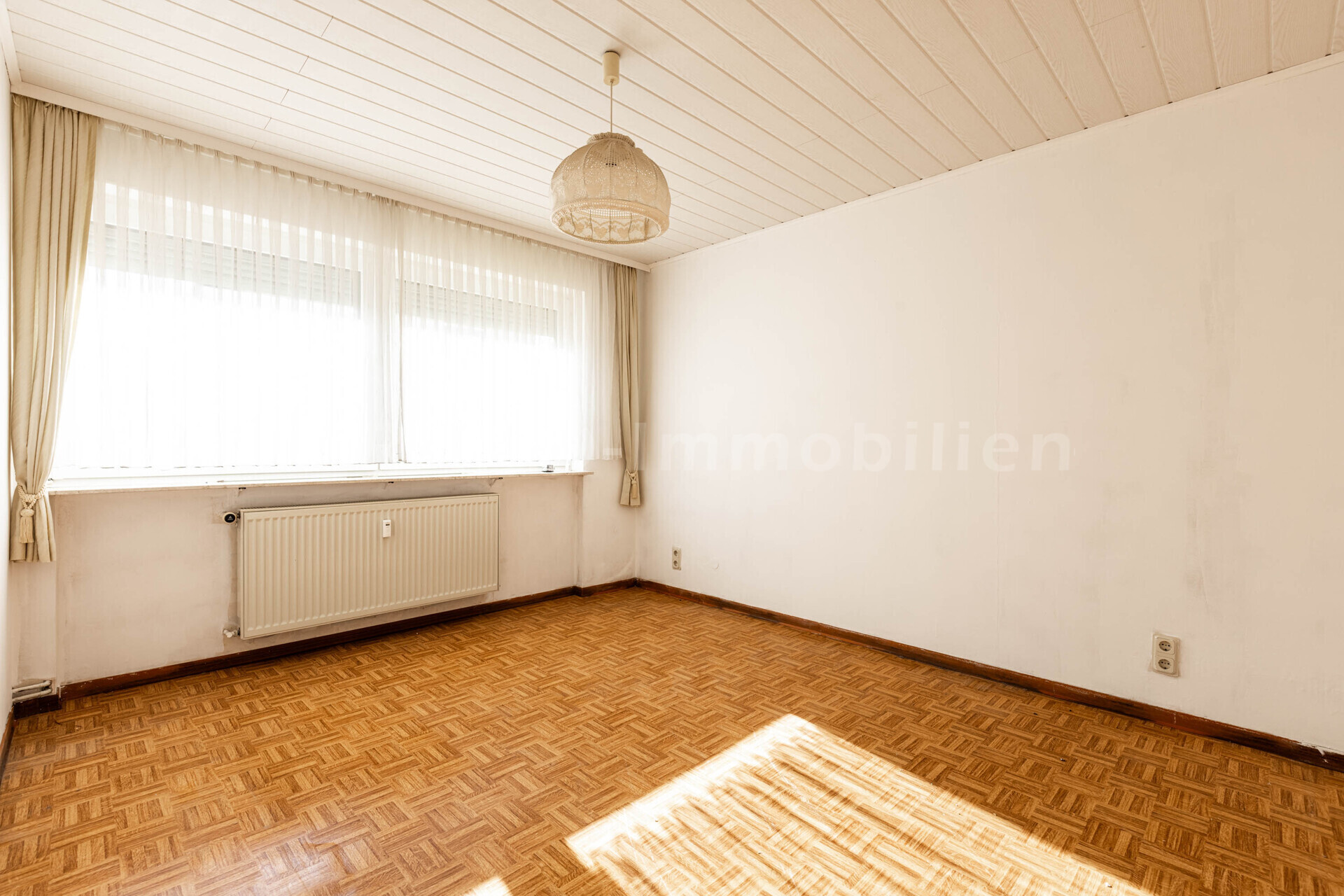 EG Schlafzimmer