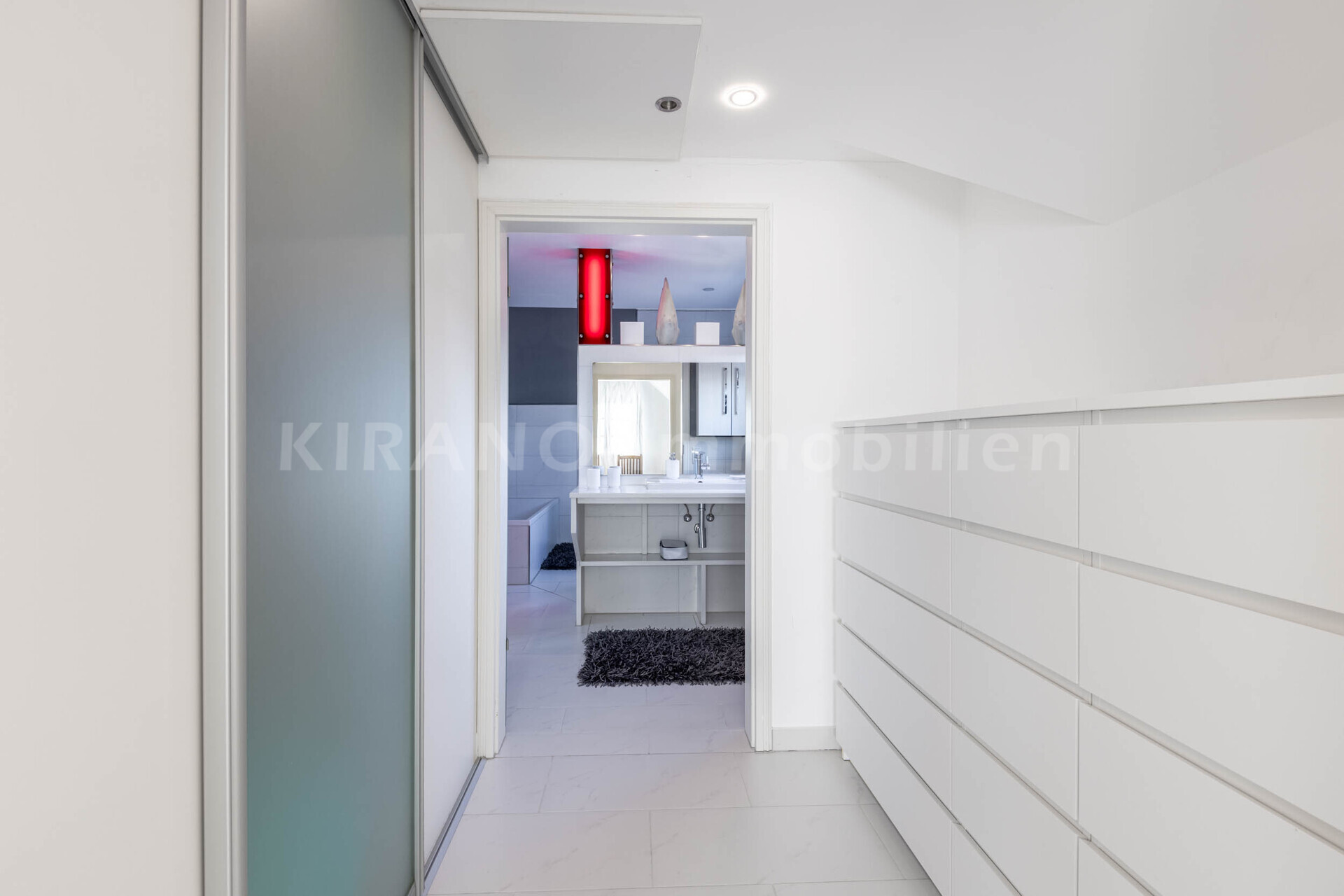 OG - begehbarer Kleiderschrank