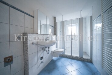 Badezimmer-UG