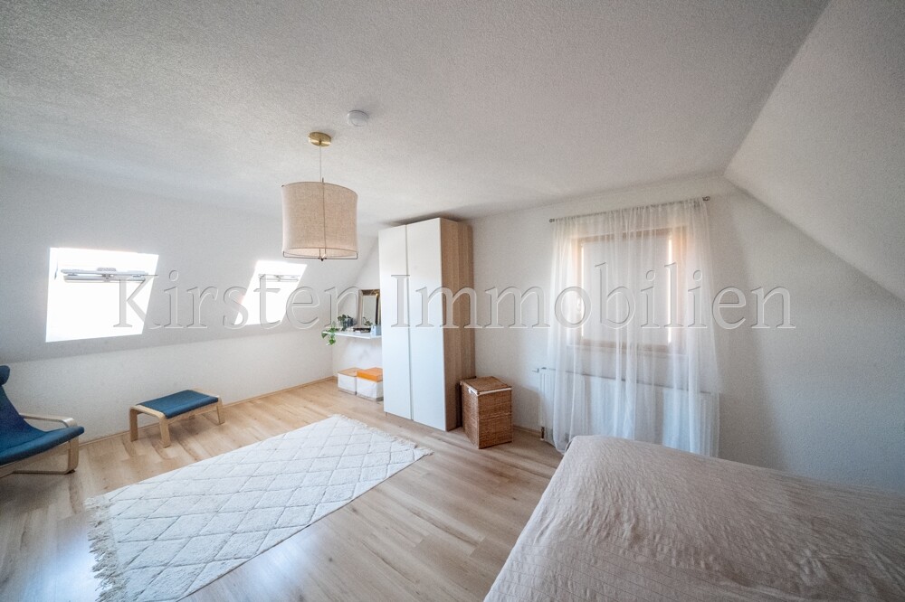 Schlafzimmer-2.-OG