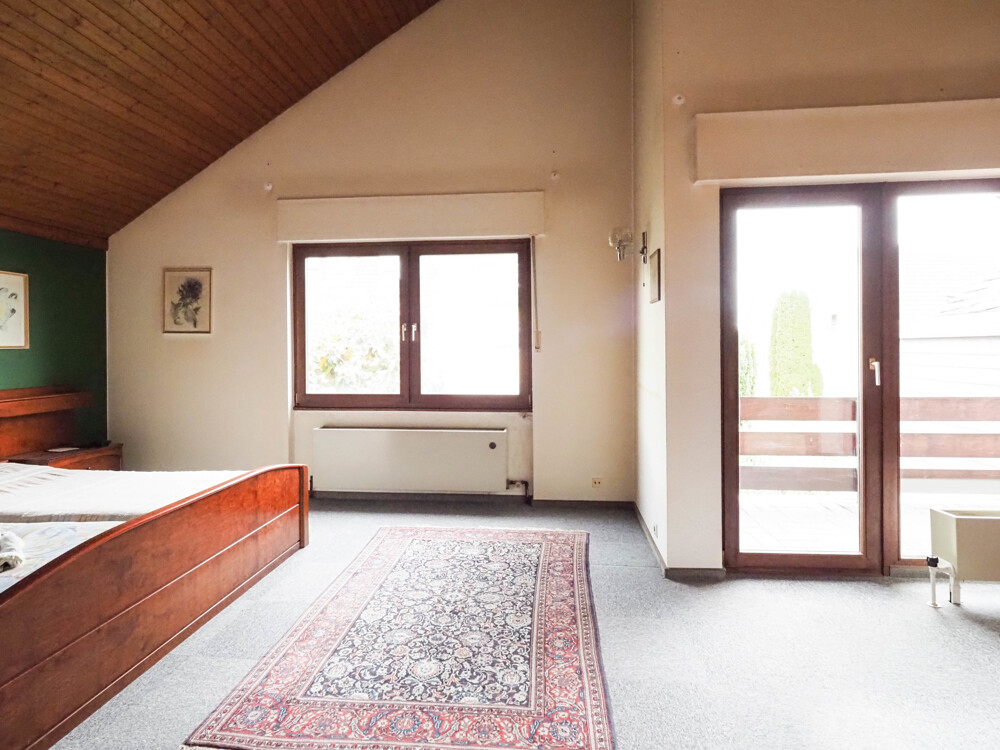 Schlafzimmer (2)