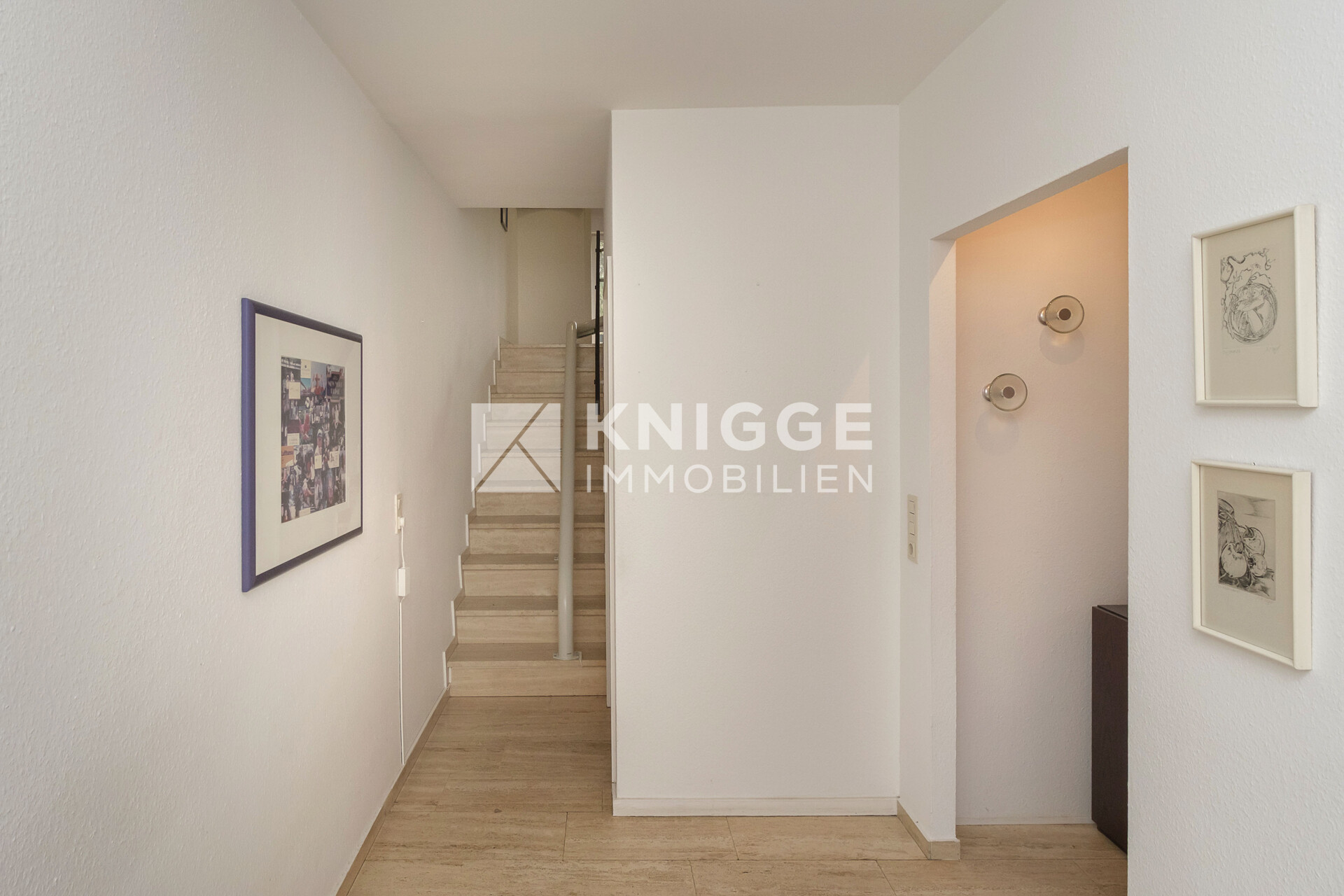 Eingang und Garderobe