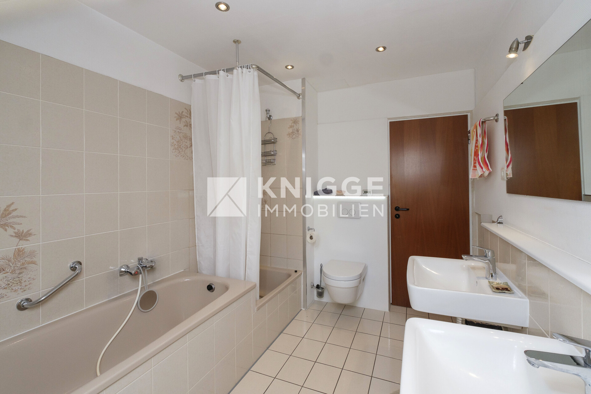 Badezimmer DG