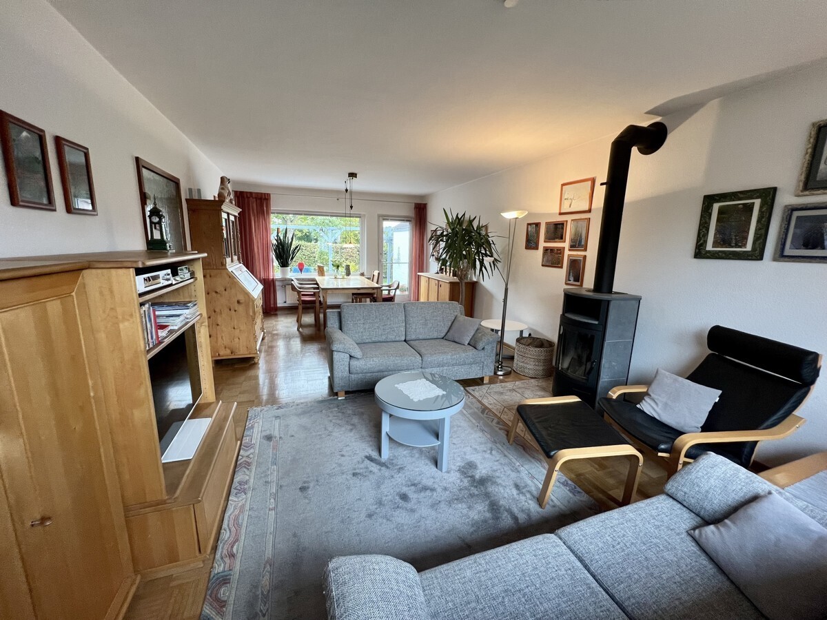 gemütliches Wohn-/Esszimmer