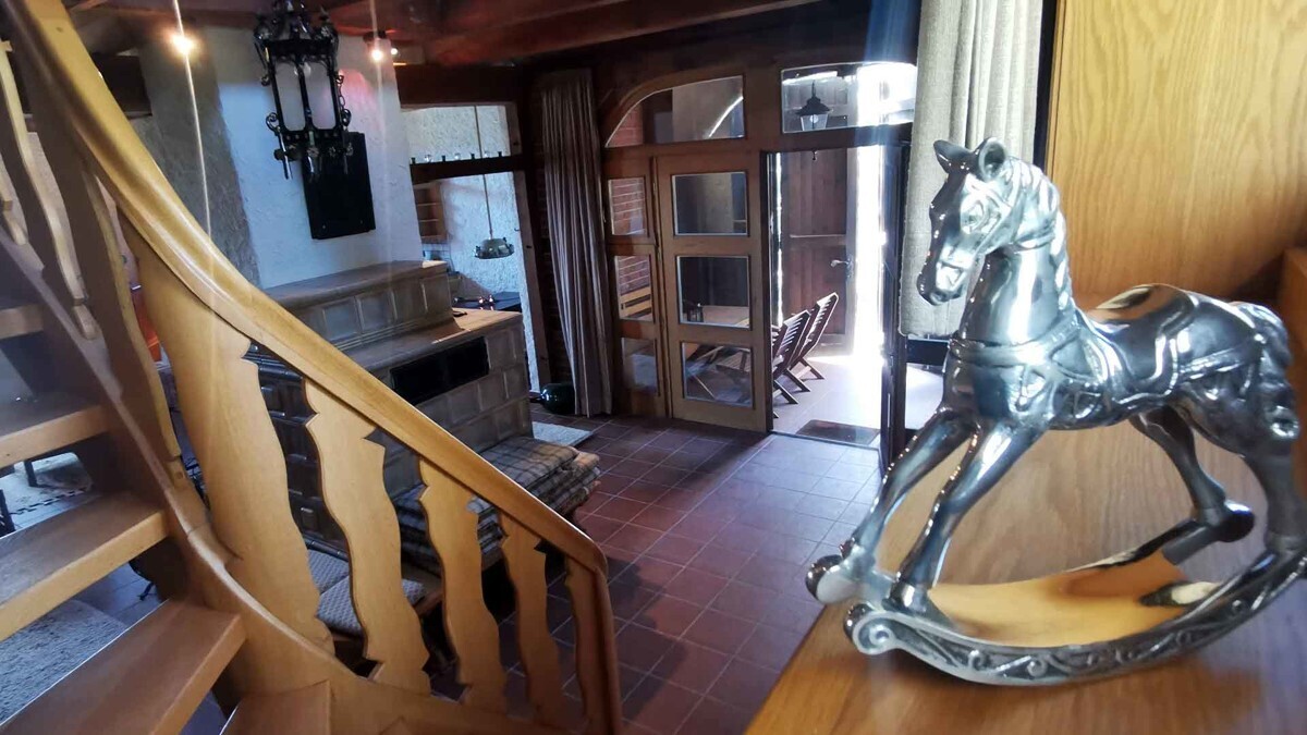 Der Blick zur Remise