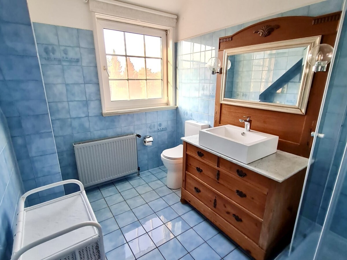 separates Duschbad OG