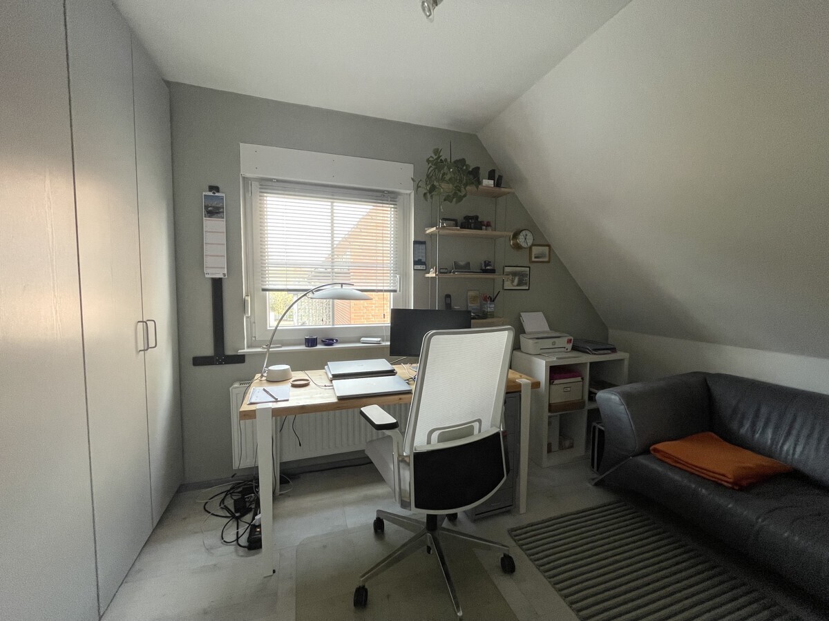 Arbeite-/Gästezimmer OG