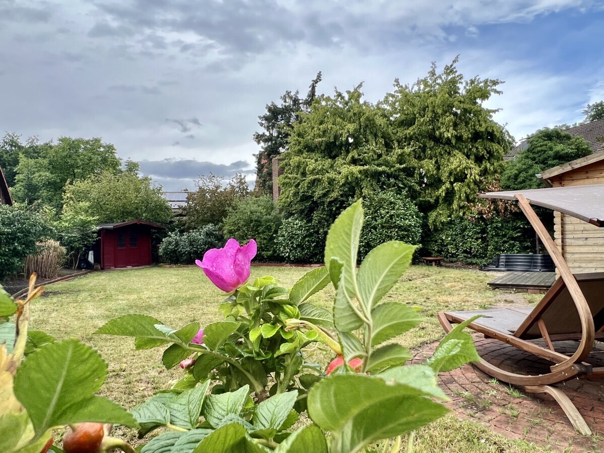 einladender Garten...