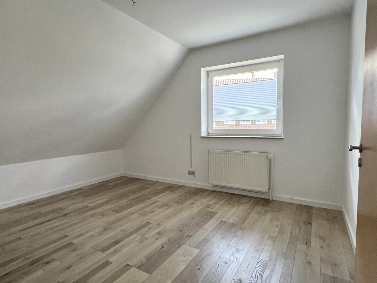 Kinder-/Arbeitszimmer 2 OG