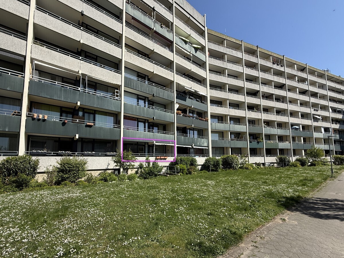 gepflegte Mehrfamilienanlage