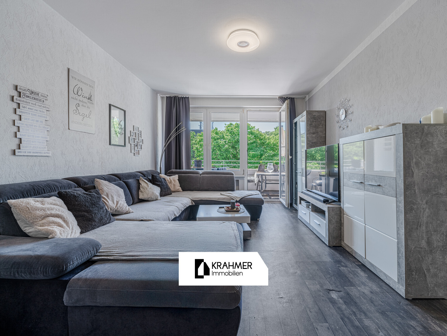 Wohnzimmer