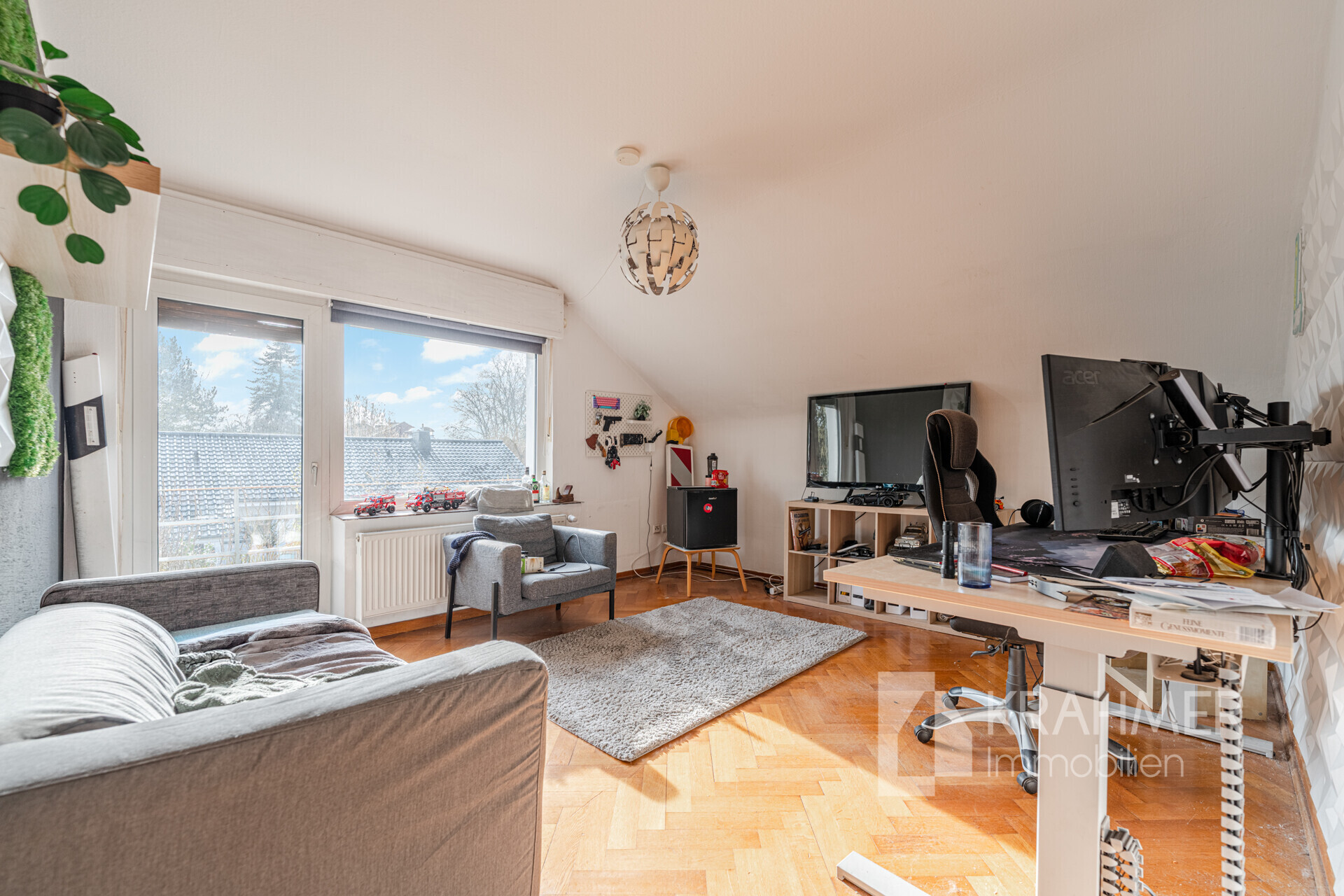 Zimmer 1 OG