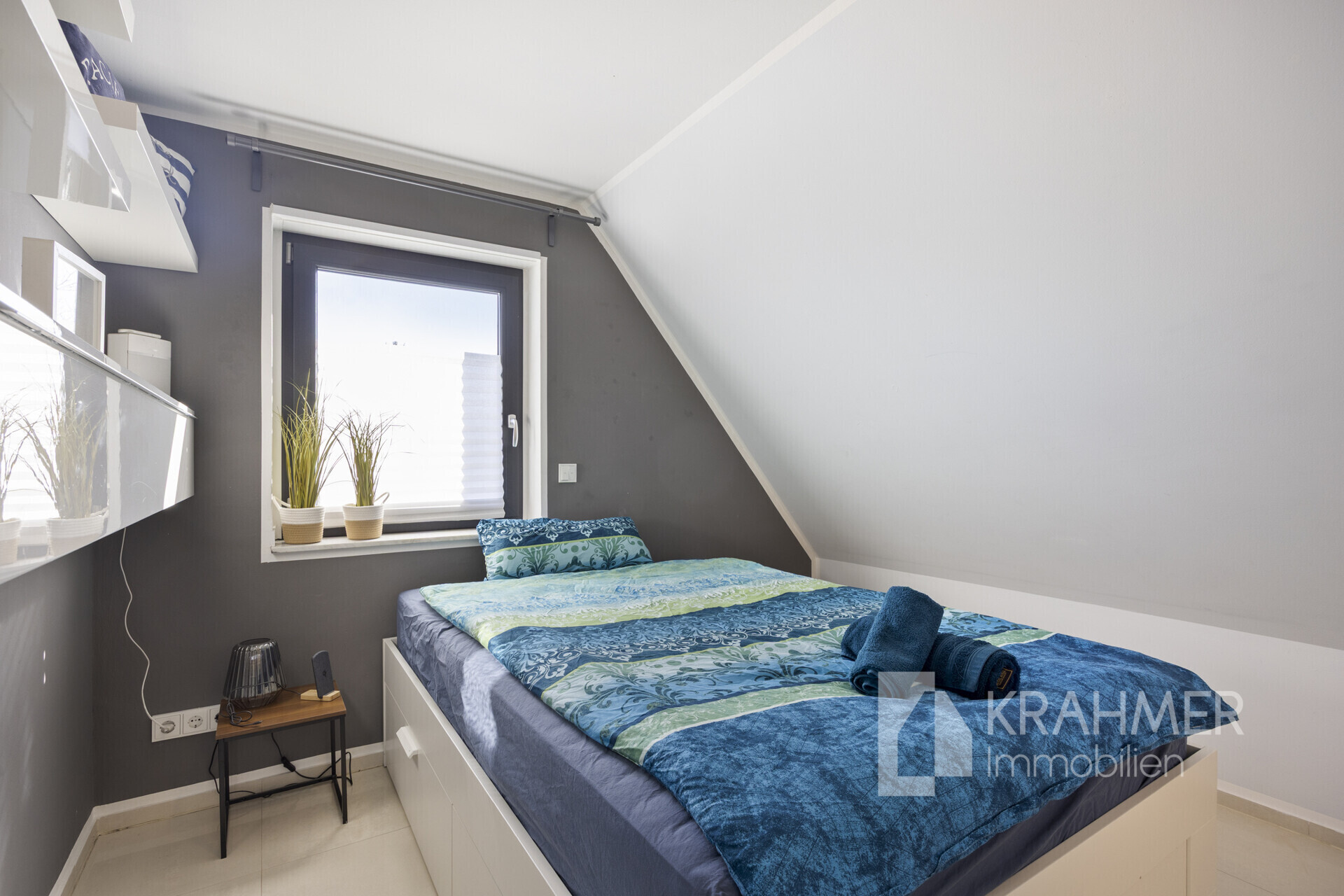 Schlafzimmer 2 OG