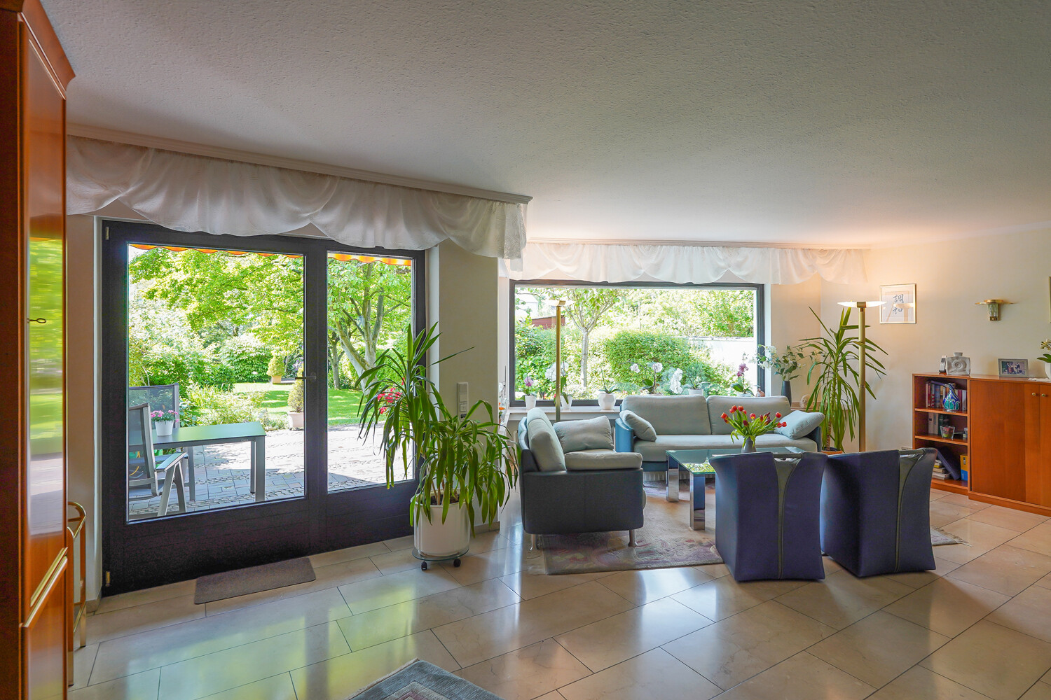 etwa 42 m² groß