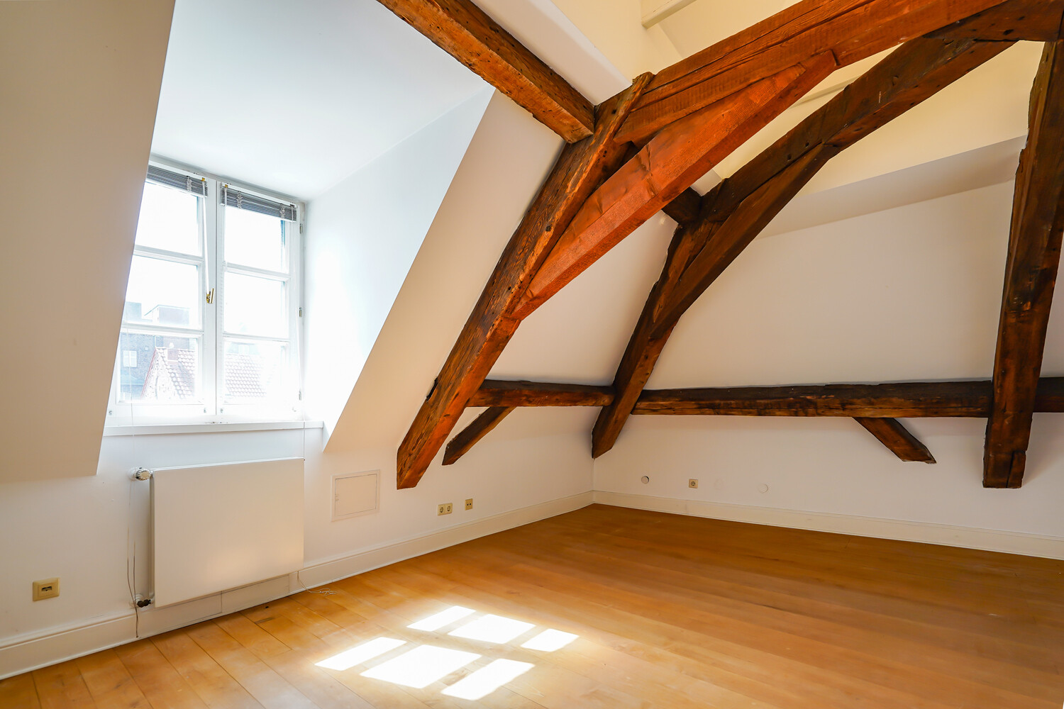 Schlafzimmer 1 