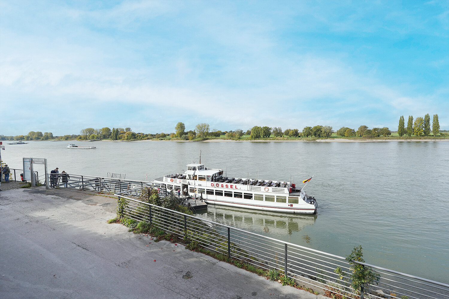 Umgebung-Rhein