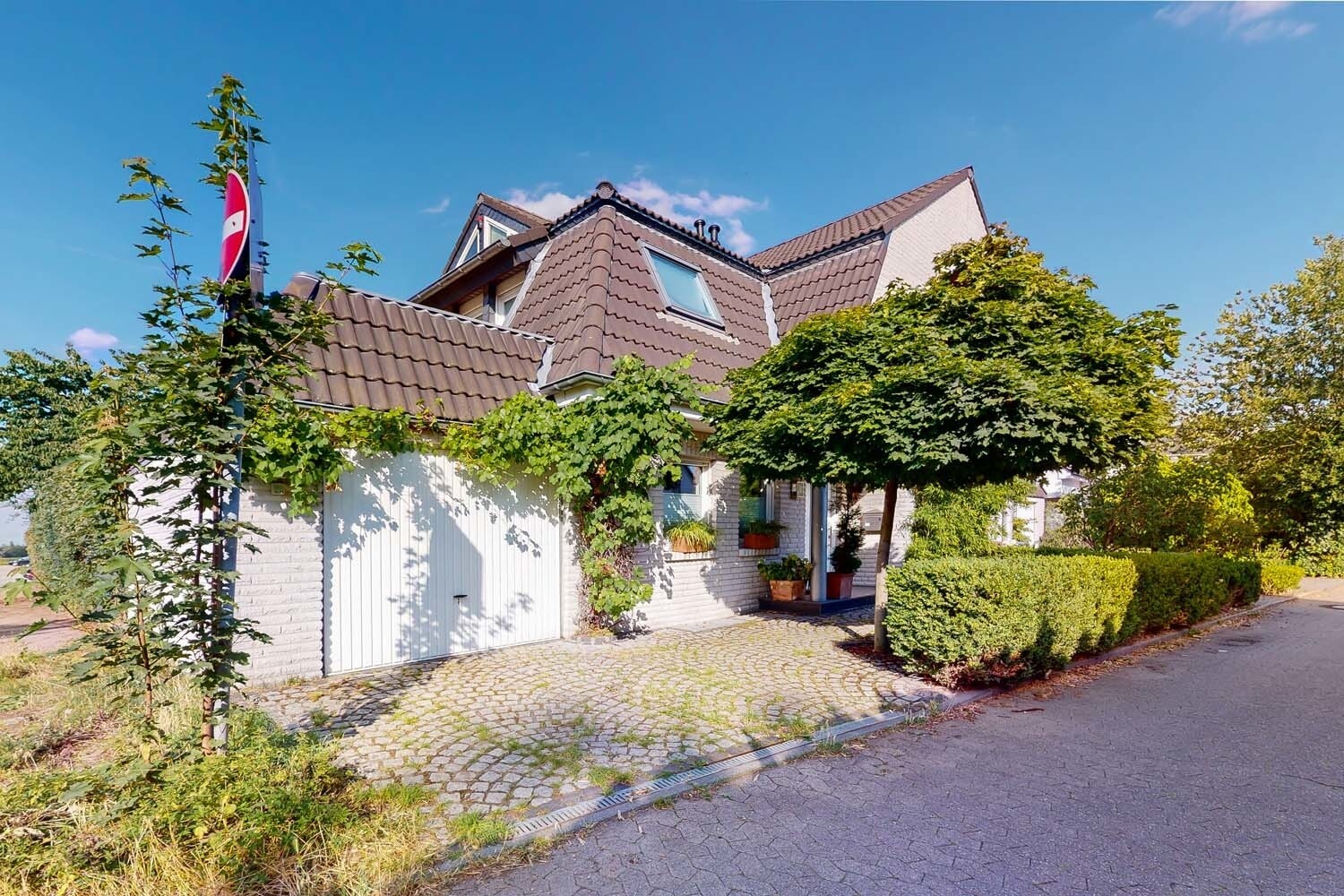 Haus-Vorderansicht