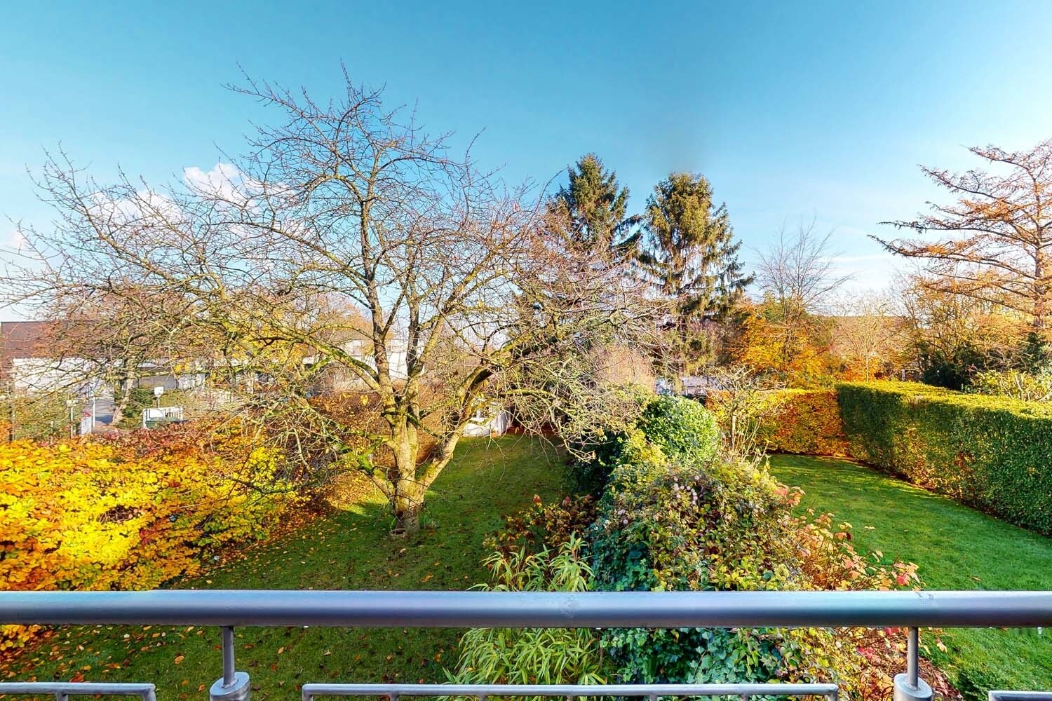 Ausblick zur Gartenseite
