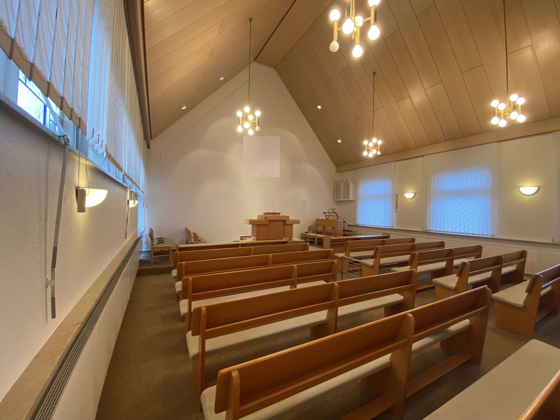 Kirchensaal Bild 3