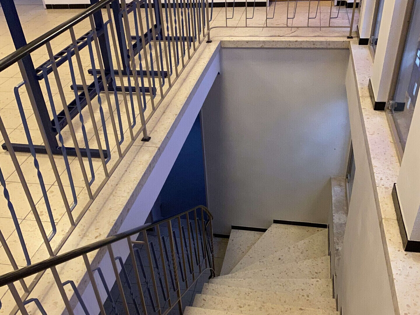 Treppe ins UG