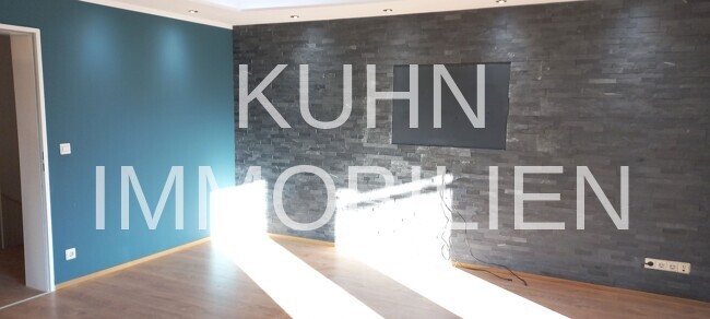 Wohnzimmer aktueller Zustand 