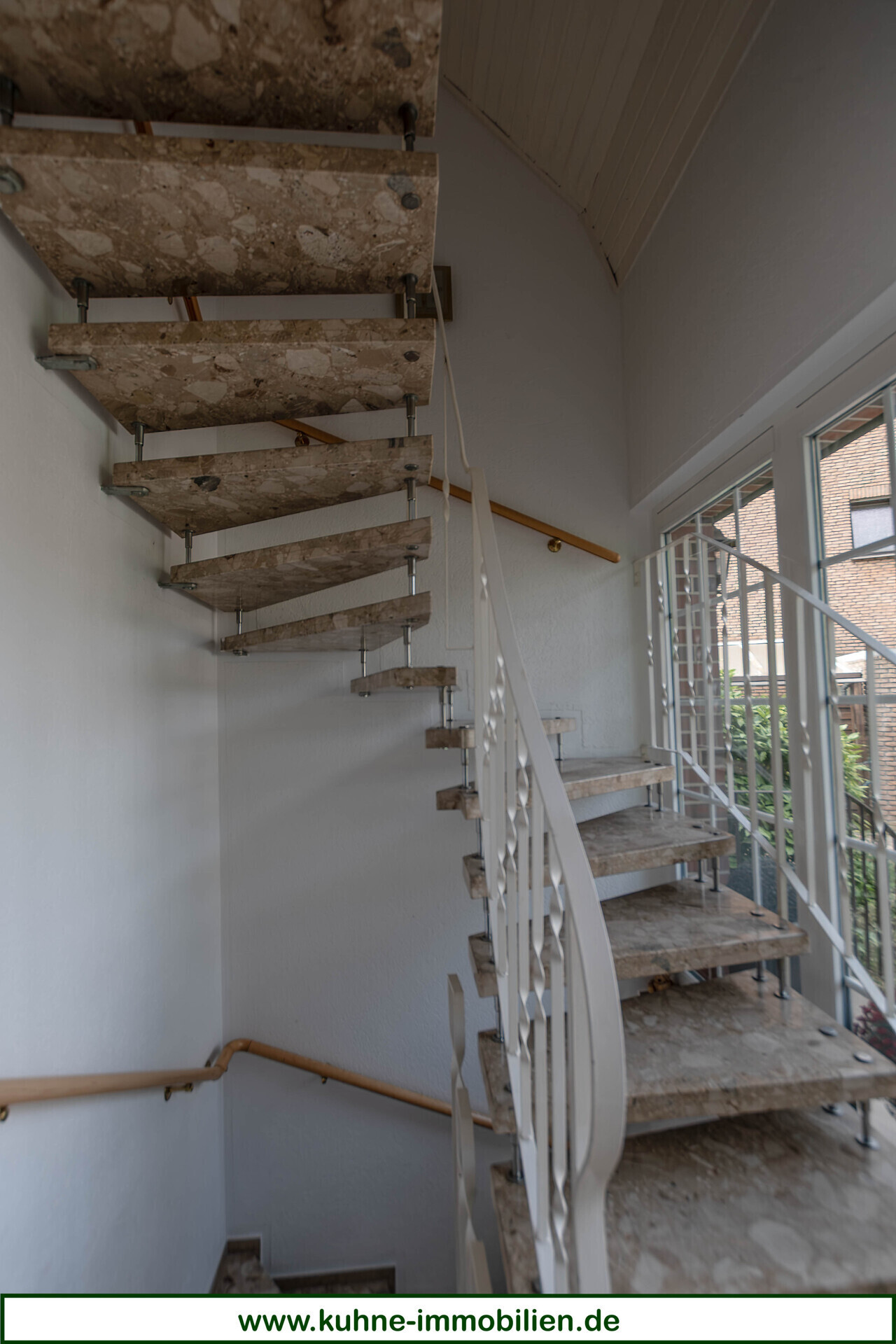 Treppe in die obere Etage