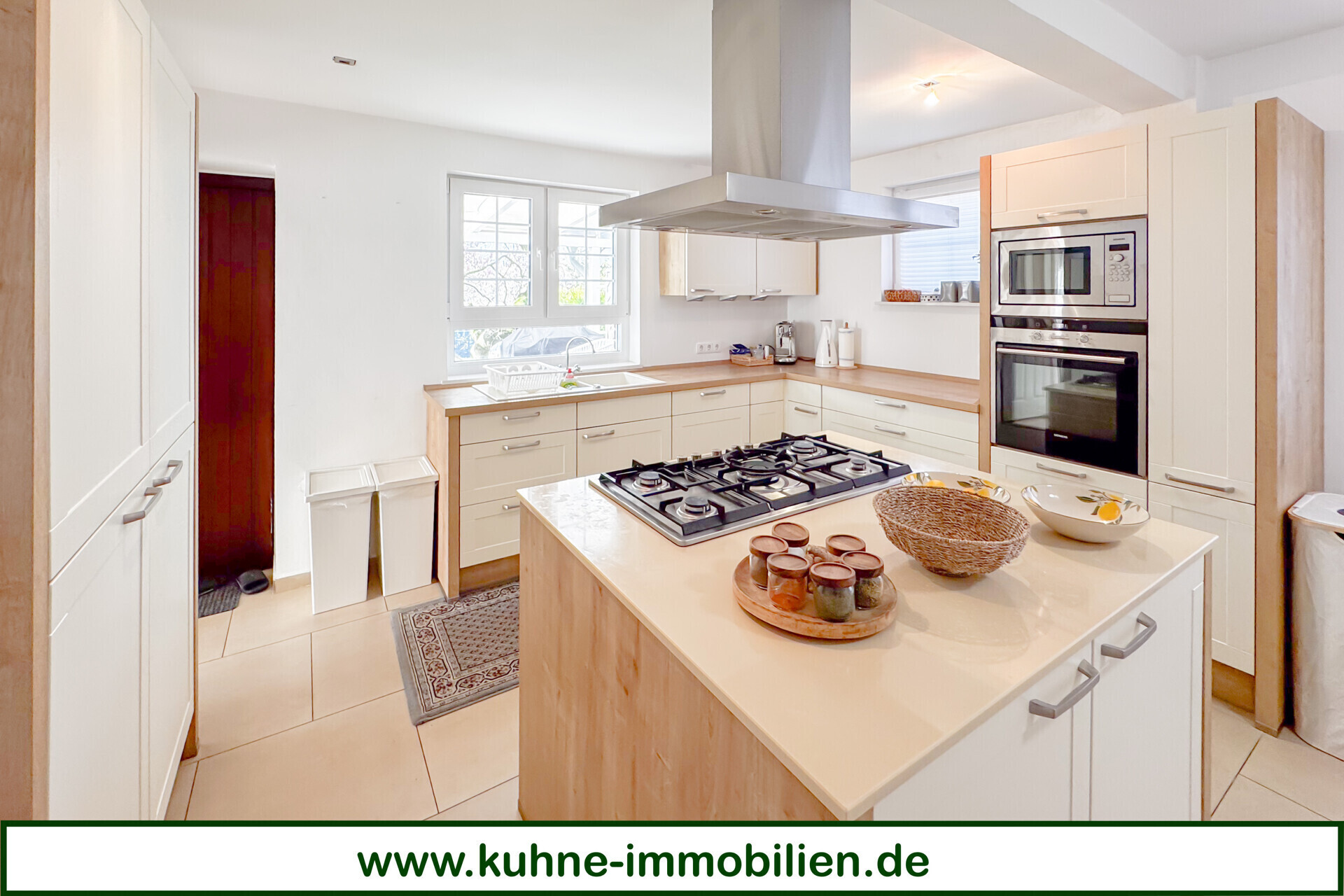 Küche