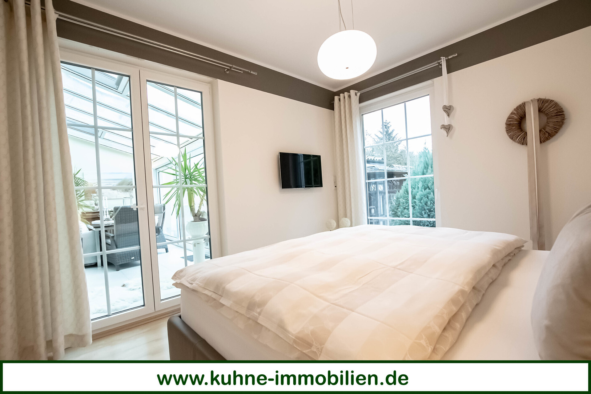 Schlafzimmer EG 