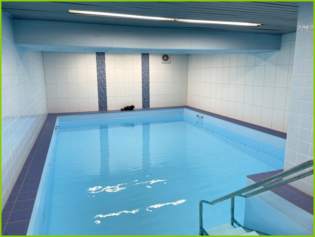 Schwimmbad