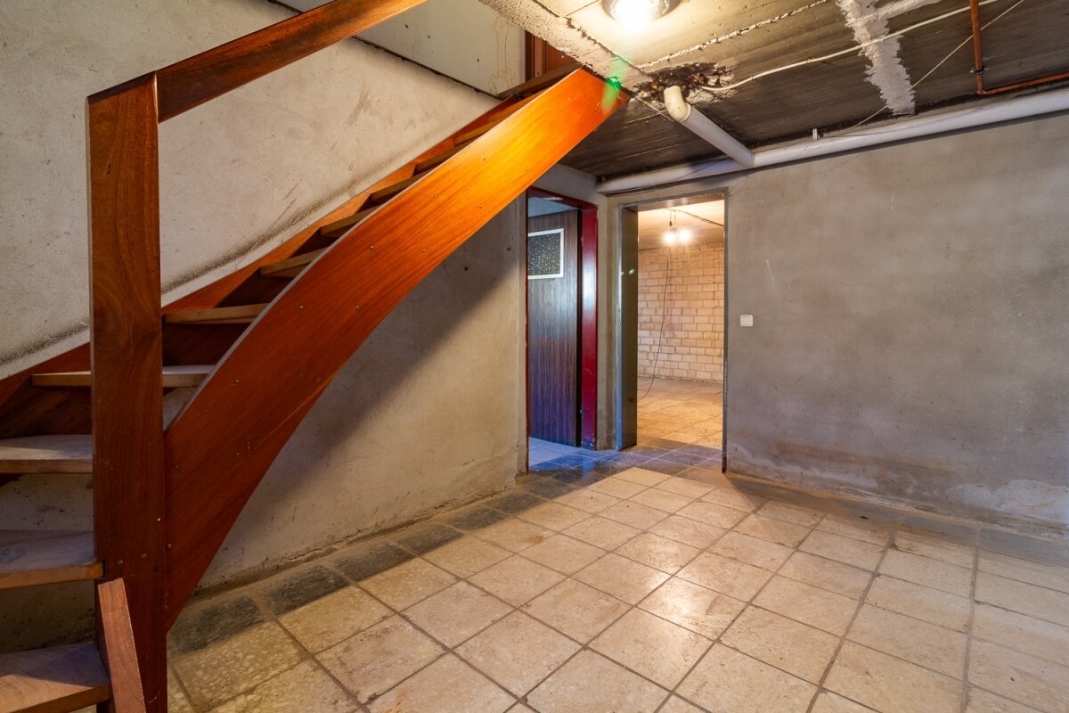Kellertreppe