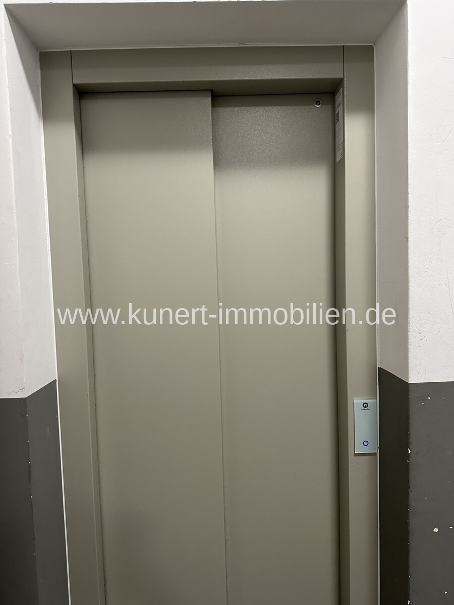 Fahrstuhl