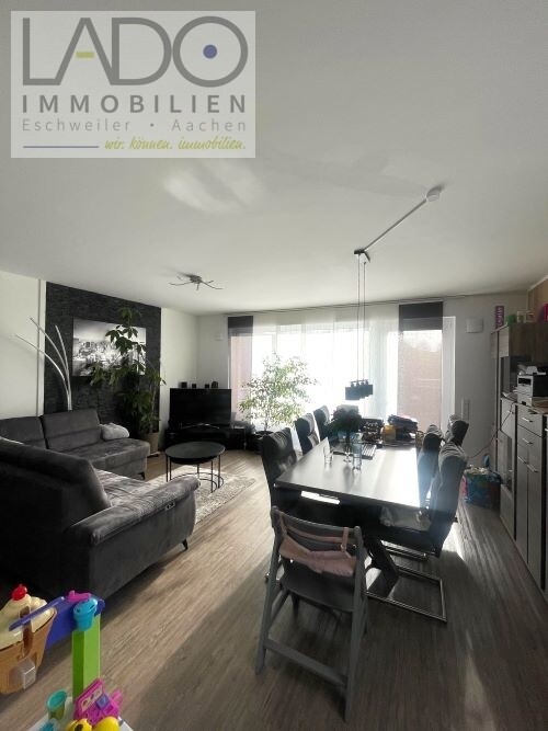 Wohn- und Esszimmer