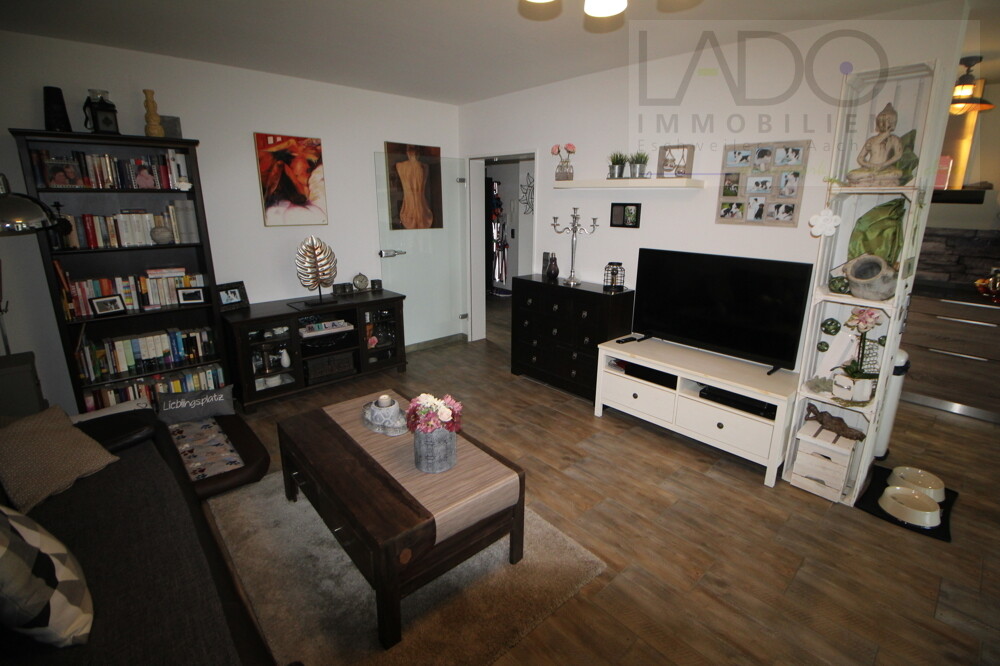 Wohnzimmer Bild 2