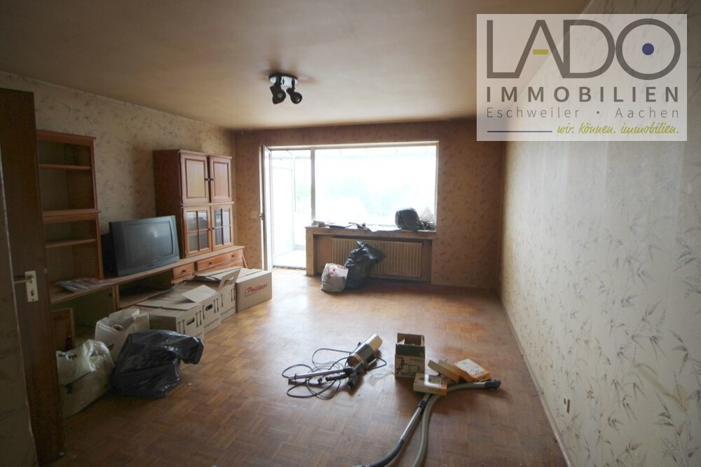 Wohnzimmer zum Balkon