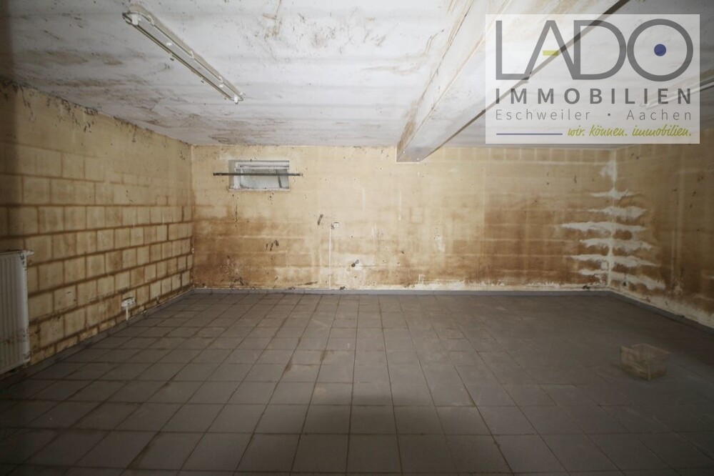 Raum 1 linksseitig KG