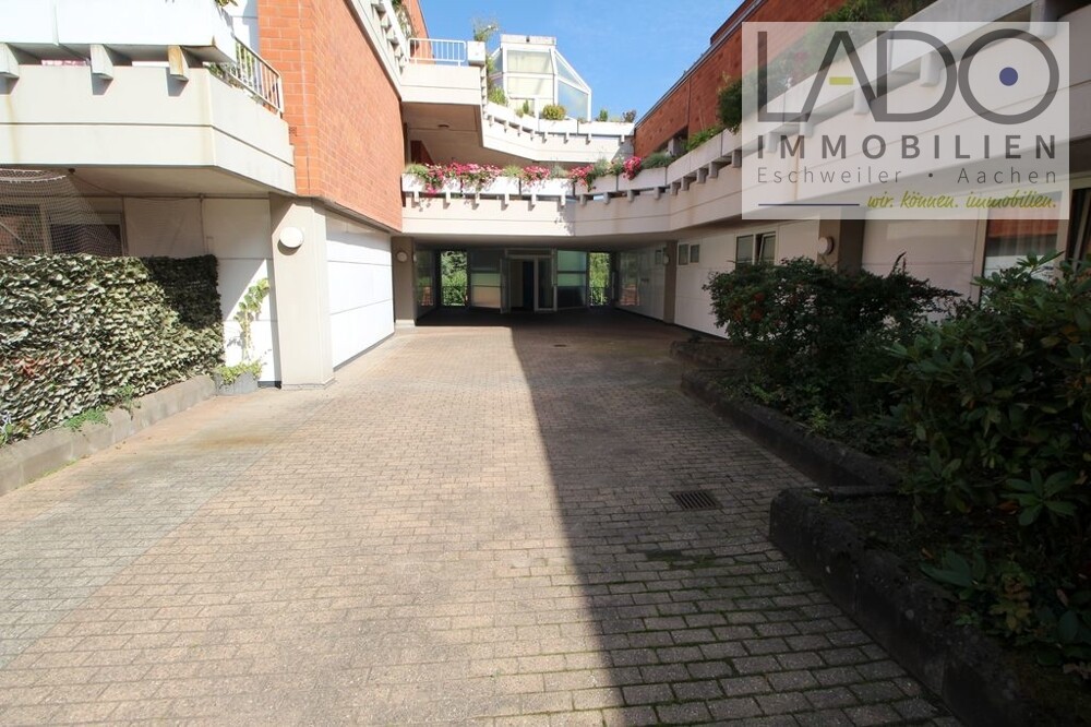 Freifläche zum Treppenhaus