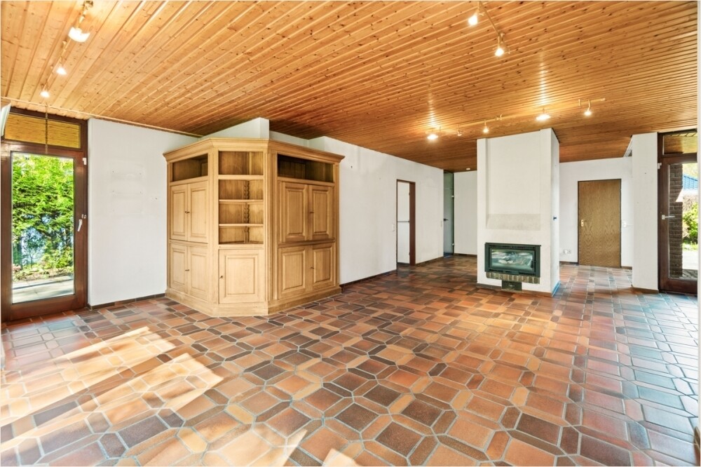 Peter Dondorf Immobilien - Wohnbereich (rechts)