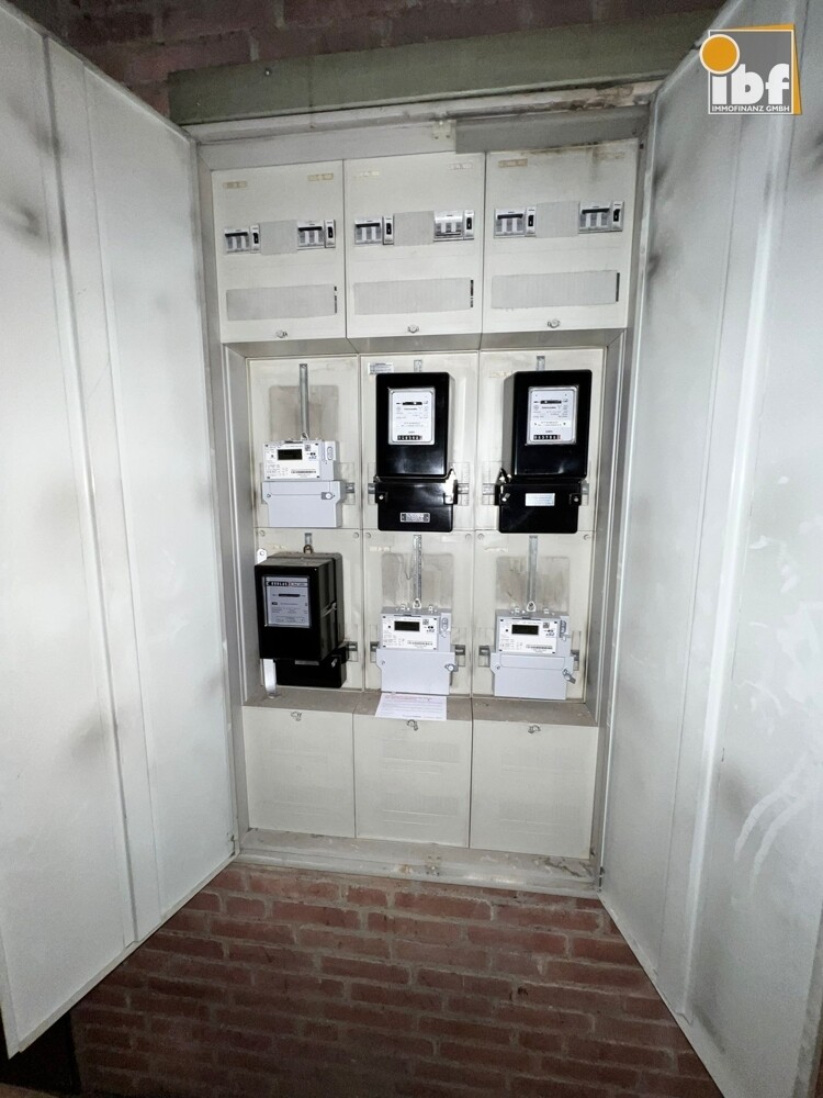 fa131d93-c466-4b12-838d-aacb1680c9ff