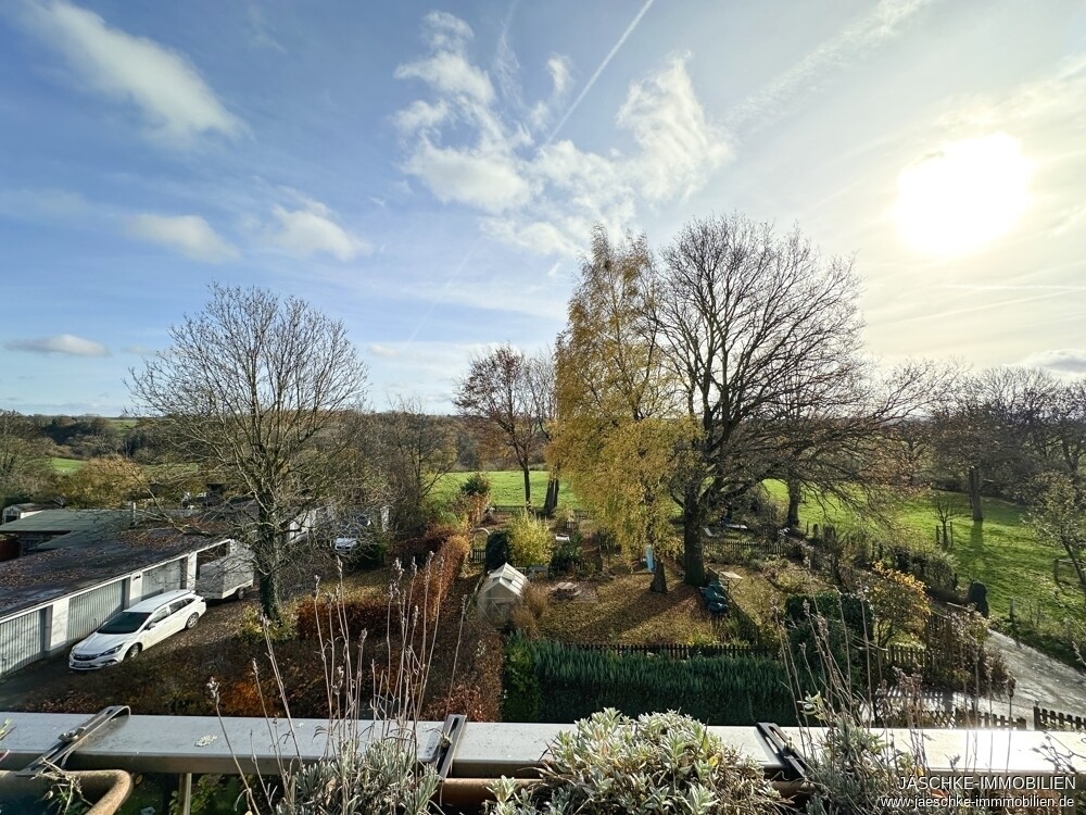 Aussicht Balkon in den Garten