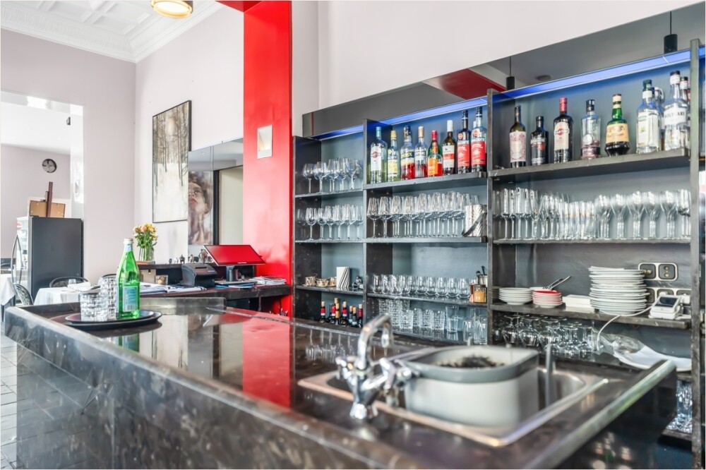 Peter Dondorf Immobilien - Bar/Theke