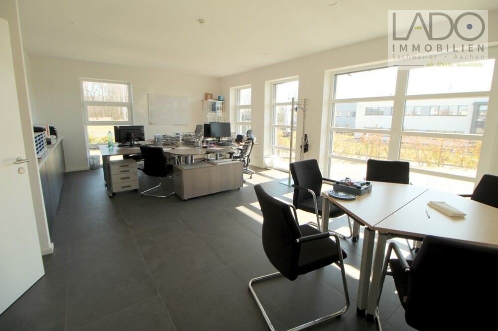 Büro 1