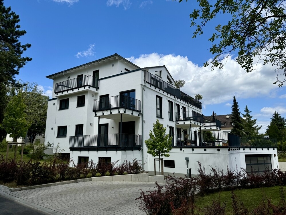 Einfahrt zur Tiefgarage 