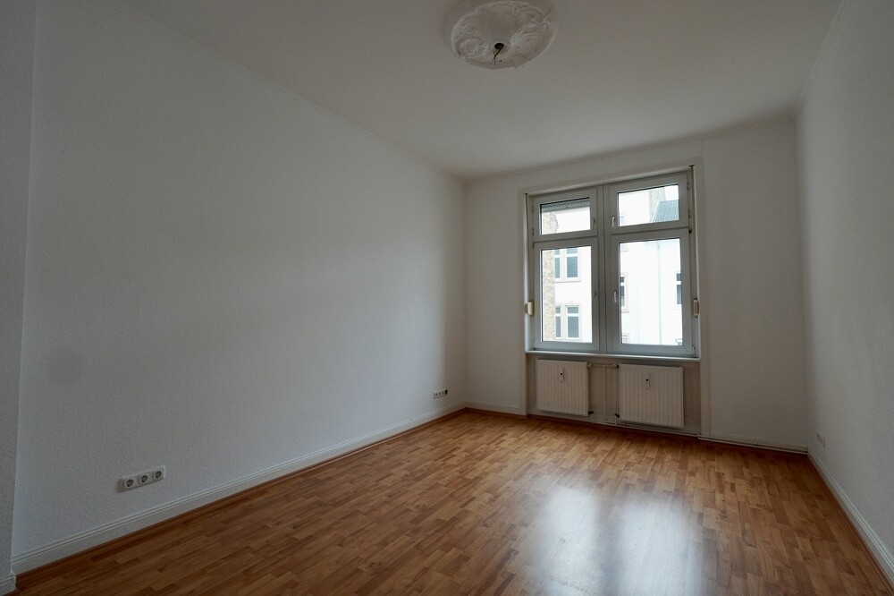 Attraktive 3-Zimmer-Wohnung in zentraler Innenstadtlage von Wiesbaden - Foto 1
