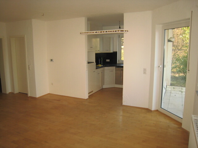 Rüdesheim: Moderne 2 ZKB mit Terrasse, EBK & neuem TL-Bad mit begehbarer Dusche, TG inklusive - Foto 3