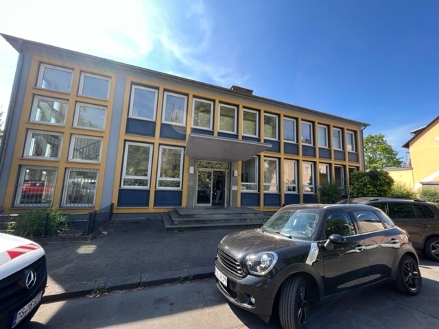 Außenanlage Haupteingang