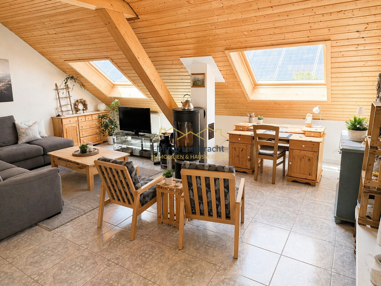 Helles Wohnzimmer